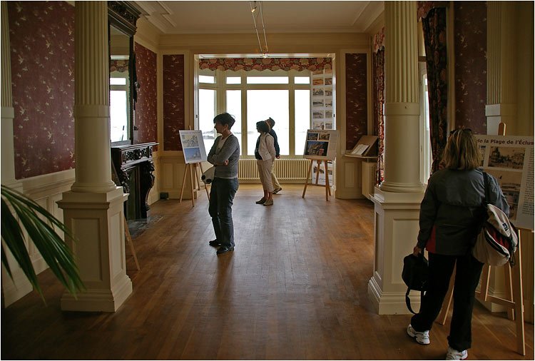 vuegnraledugrandsalon.jpg